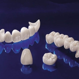 Răng sứ ceramill mẫu 1